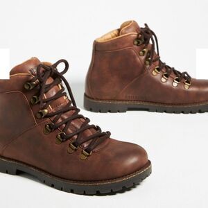 Birkenstock Jackson Boots- Dark Brown